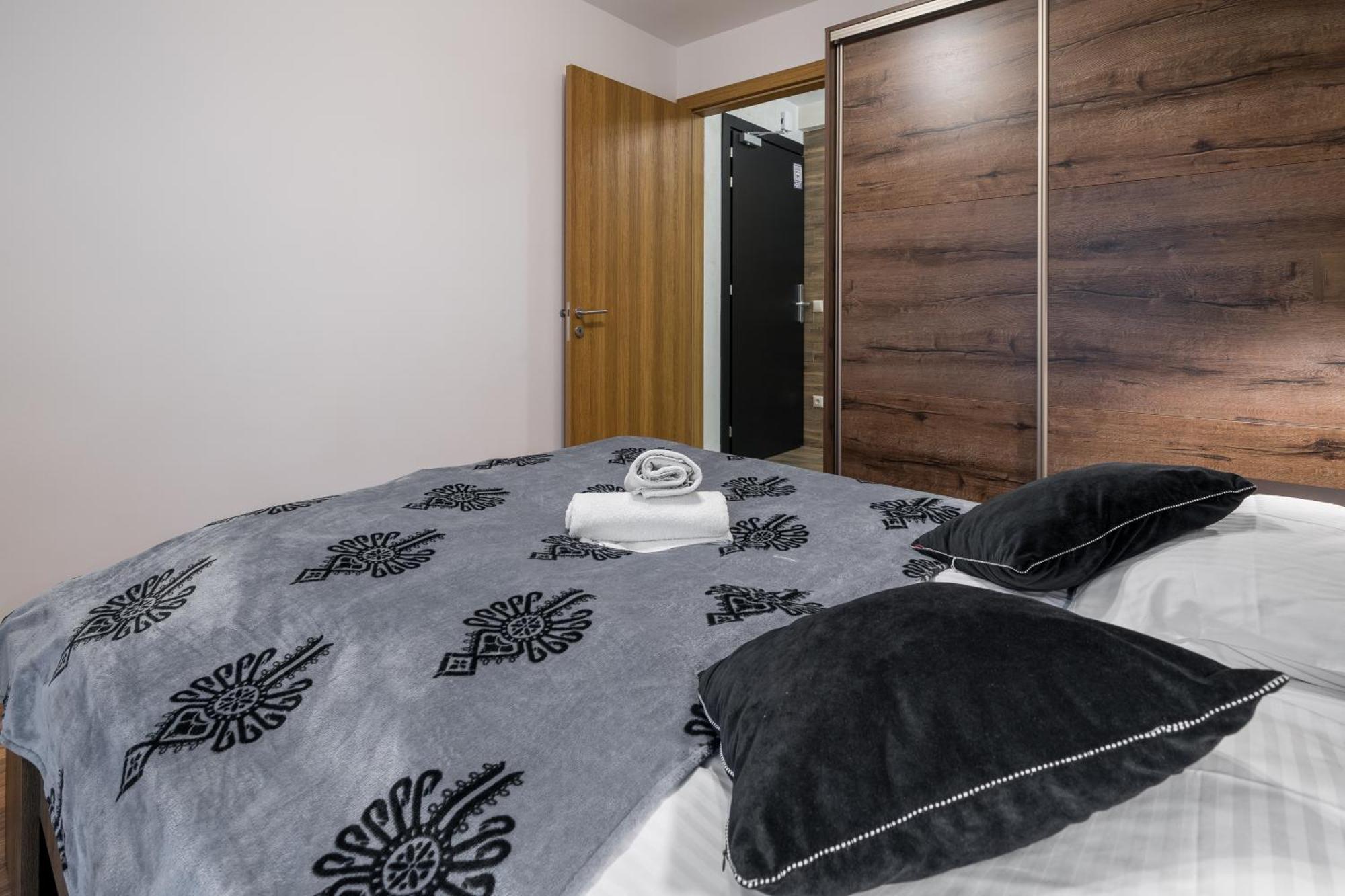 Rentplanet - Luksusowe Apartamenty Goszczynskiego 자코파네 외부 사진