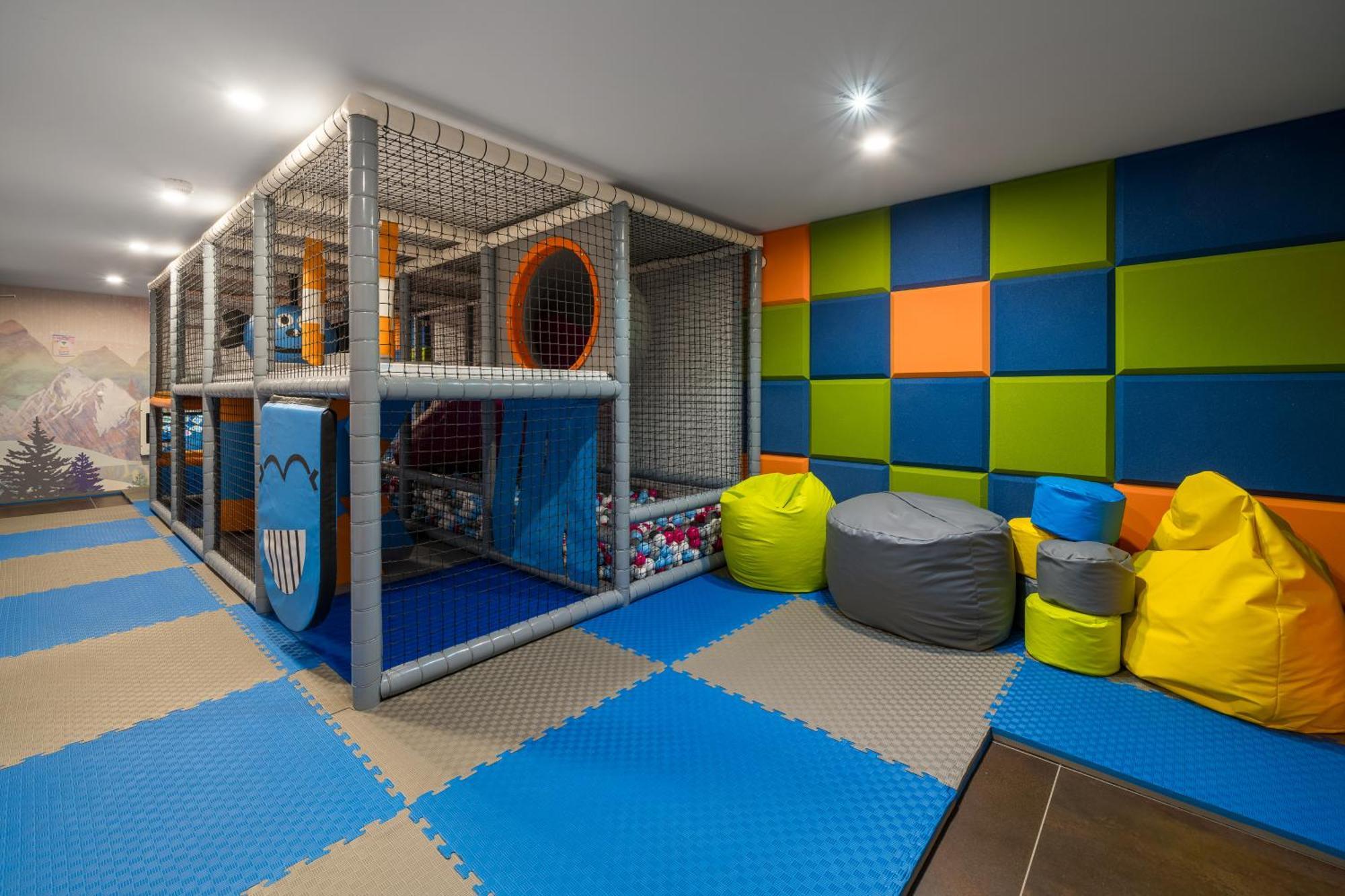 Rentplanet - Luksusowe Apartamenty Goszczynskiego 자코파네 외부 사진